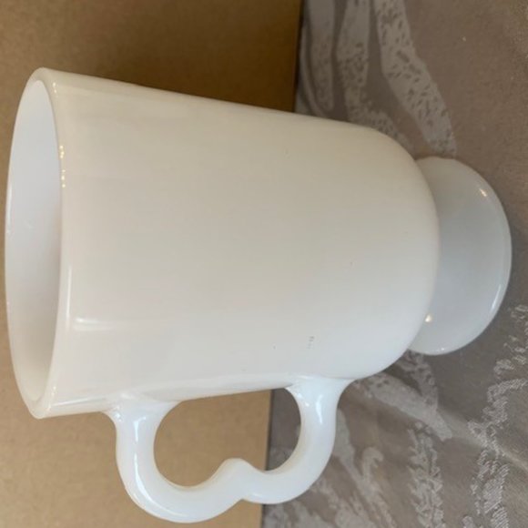 Federal Glass Mug, Milk Glass Golfer, Glassbake - Picture 4 of 6